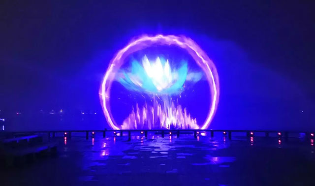 武漢黃石磁湖飛天白鷺激光水幕投影秀