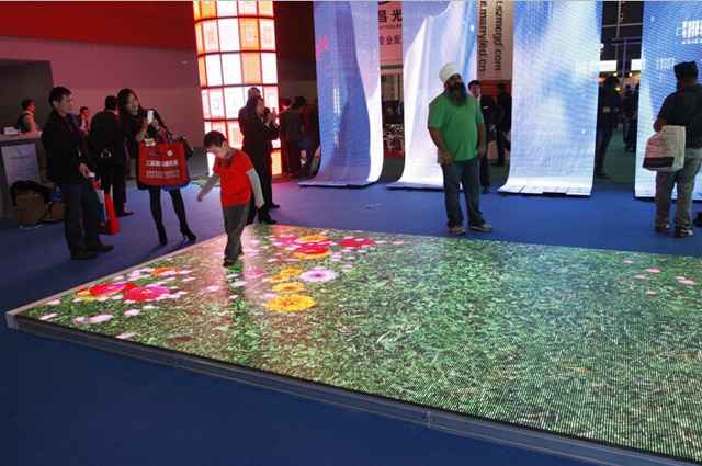 �����Б����ӵشuLED����Q����Ԕ������