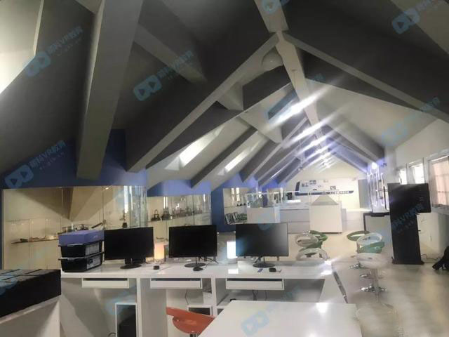 �Ƽ���ʮ��!�@��ʲô����?�ȿ�VR���У�@!