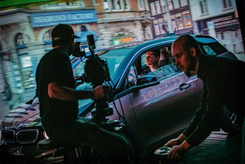 <a href=http://www.szzs360.com/led/ target=_blank>LED屏</a>幕+虛擬制作|雷迪奧展示LED花式應用